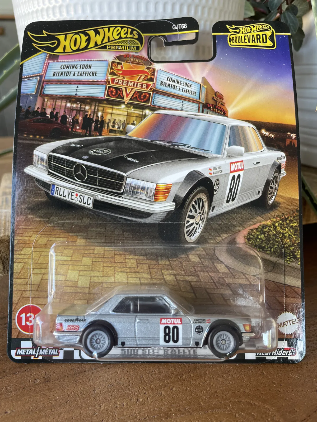 80 Mercedes-Benz 500 SLC Rallye